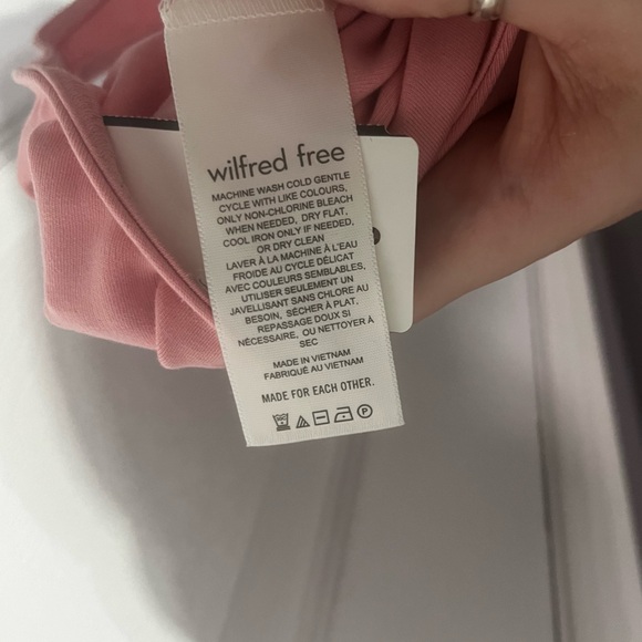 Wilfred Free | Medium Pink Bodysuit - Picture 4 of 9